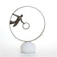 Figura Hombre en Círculo - Time of Interiors