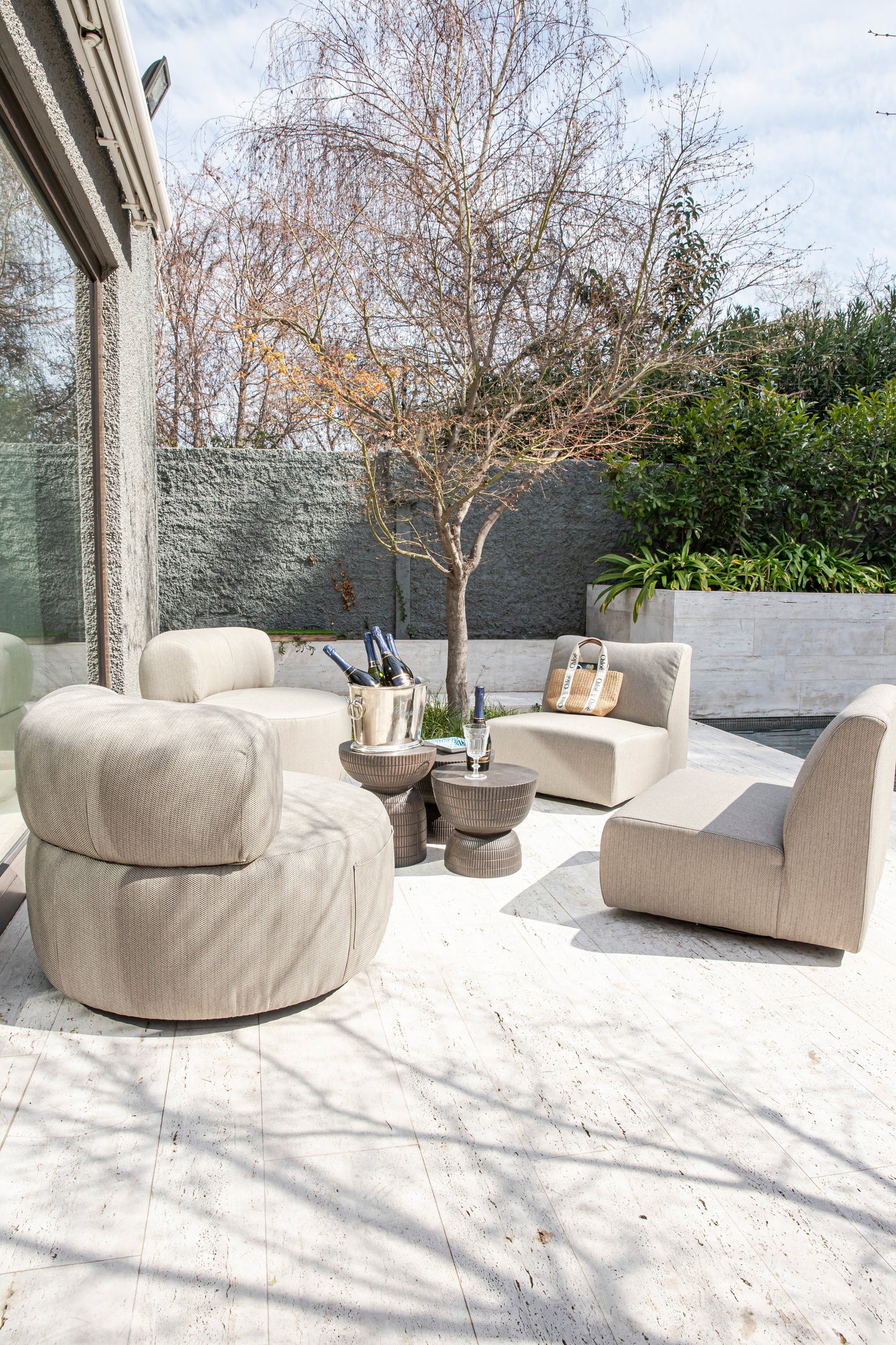 25% OFF LOUNGECHAIR CAVANI TAUPE - Time of Interiors