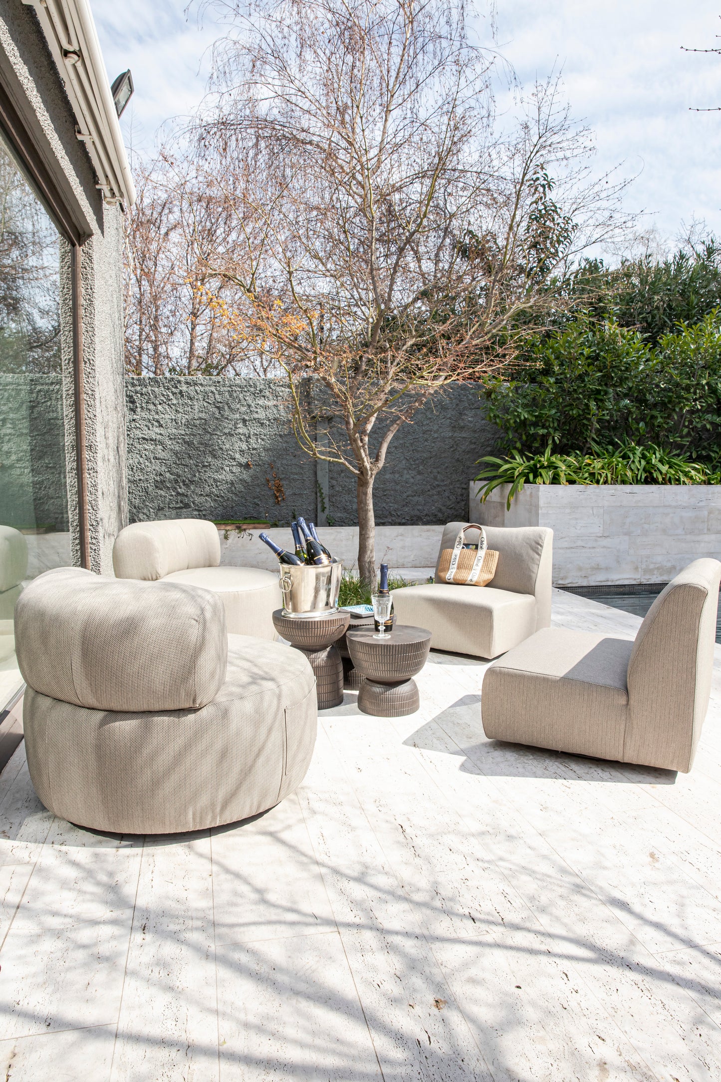 25% OFF LOUNGECHAIR CAVANI TAUPE - Time of Interiors