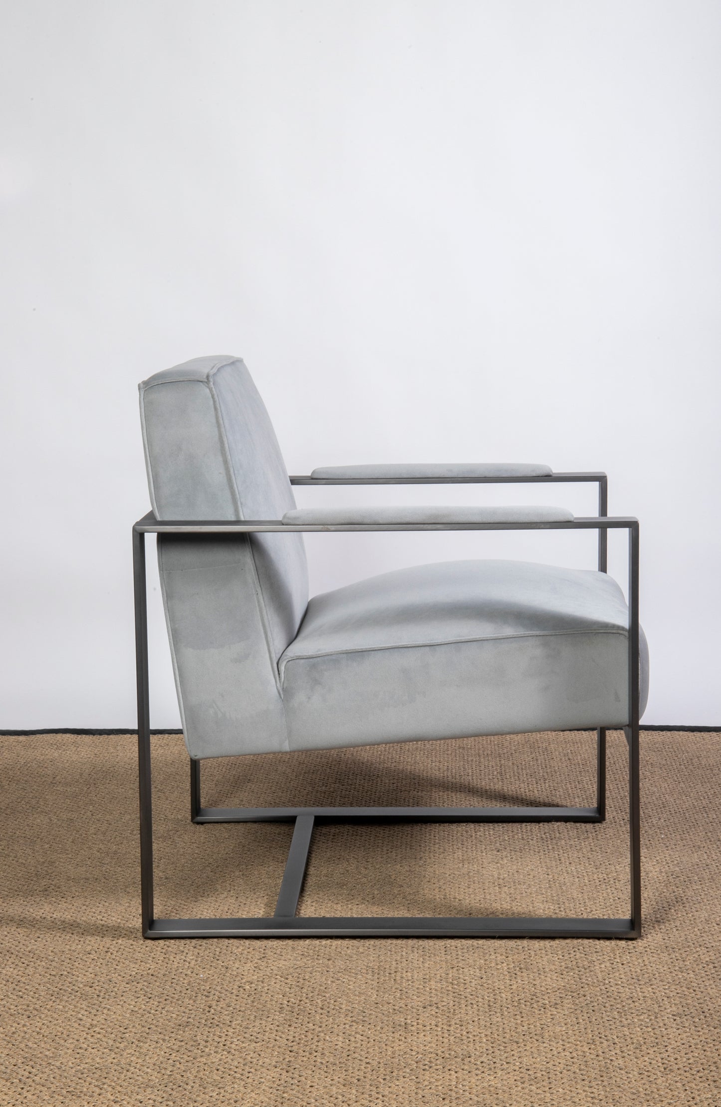 Sitial Paula Terciopelo Gris Claro - Time of Interiors