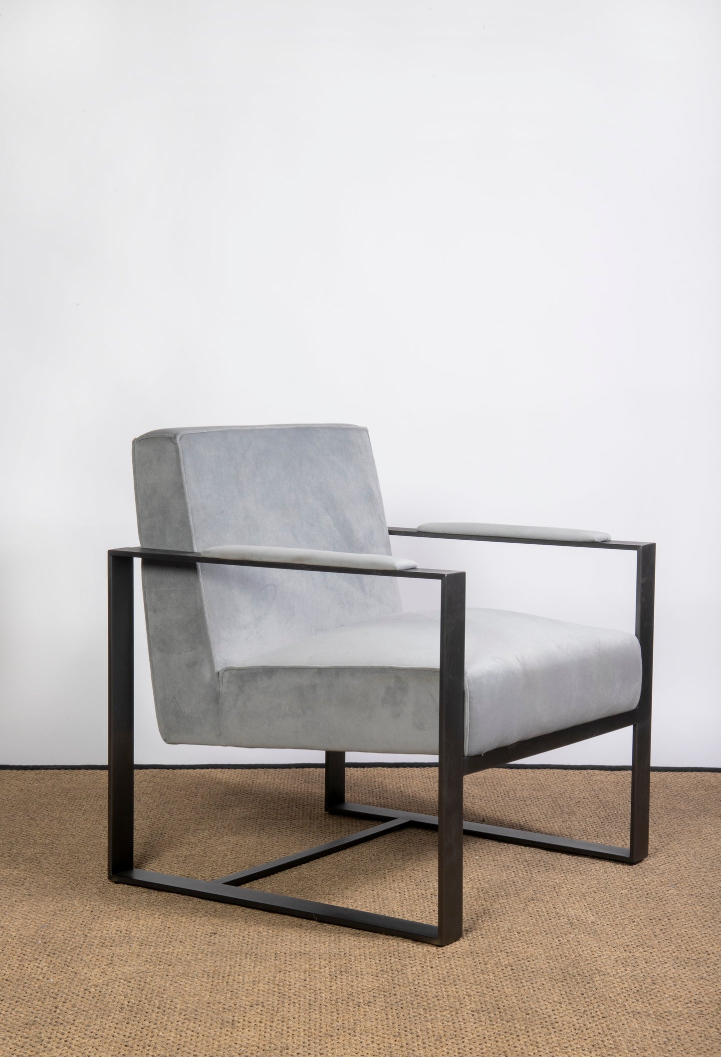Sitial Paula Terciopelo Gris Claro - Time of Interiors