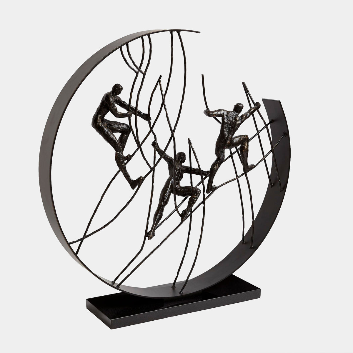 Escultura Hacia la Cima