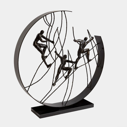Escultura Hacia la Cima