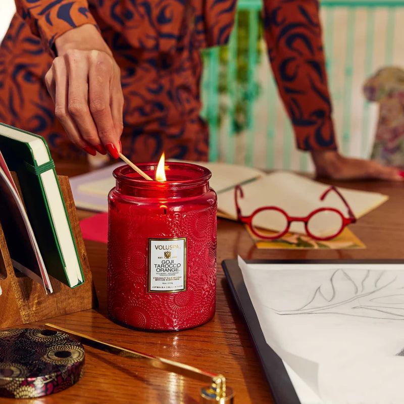 Vela Roja Voluspa