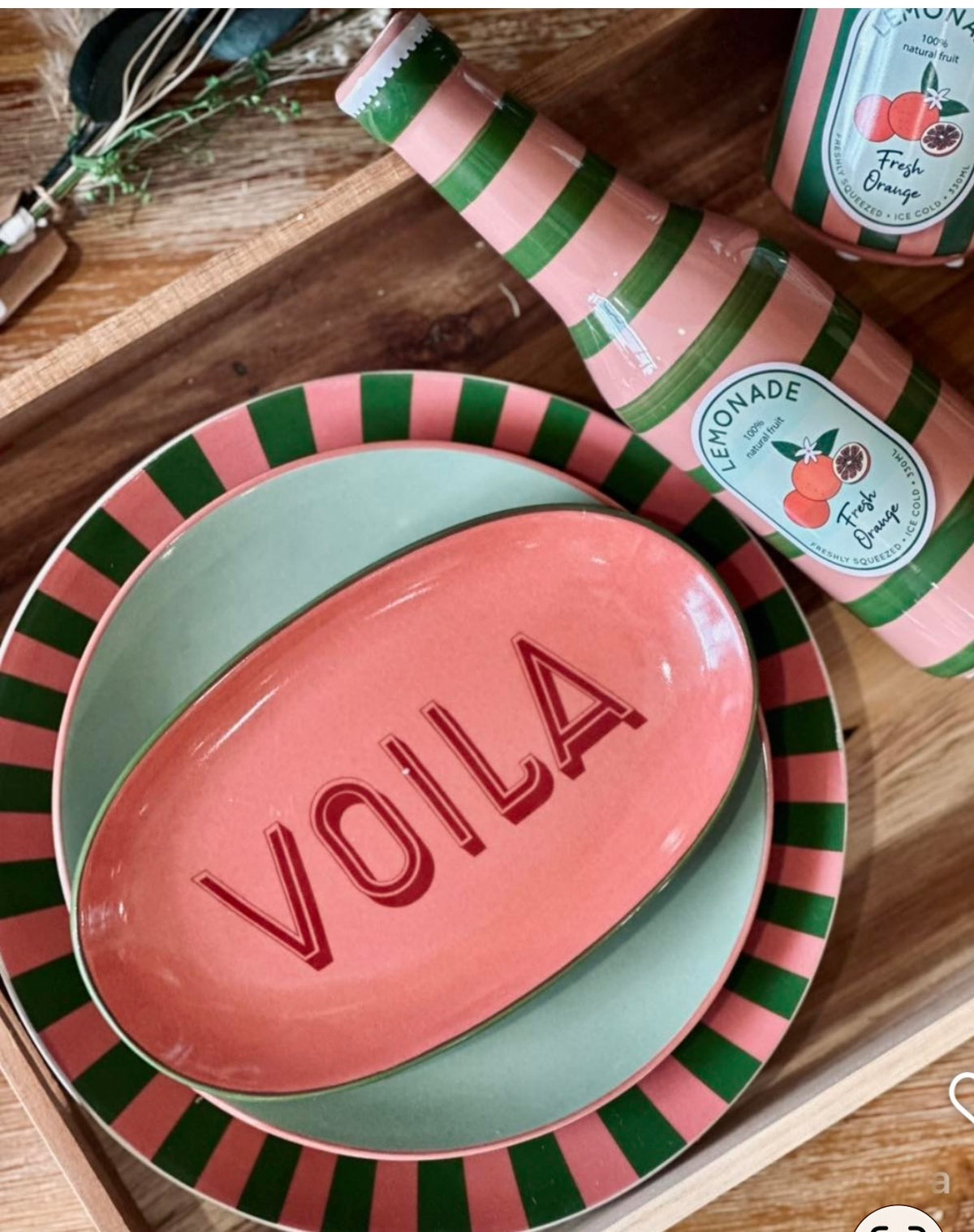 Plato Oval Voila